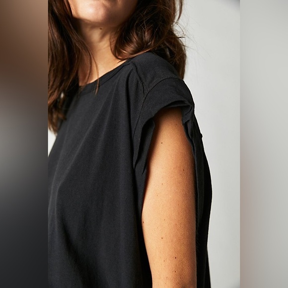 Free People We The Free Naomi Tee 28" pit to pit oversized NWT - Picture 4 of 9